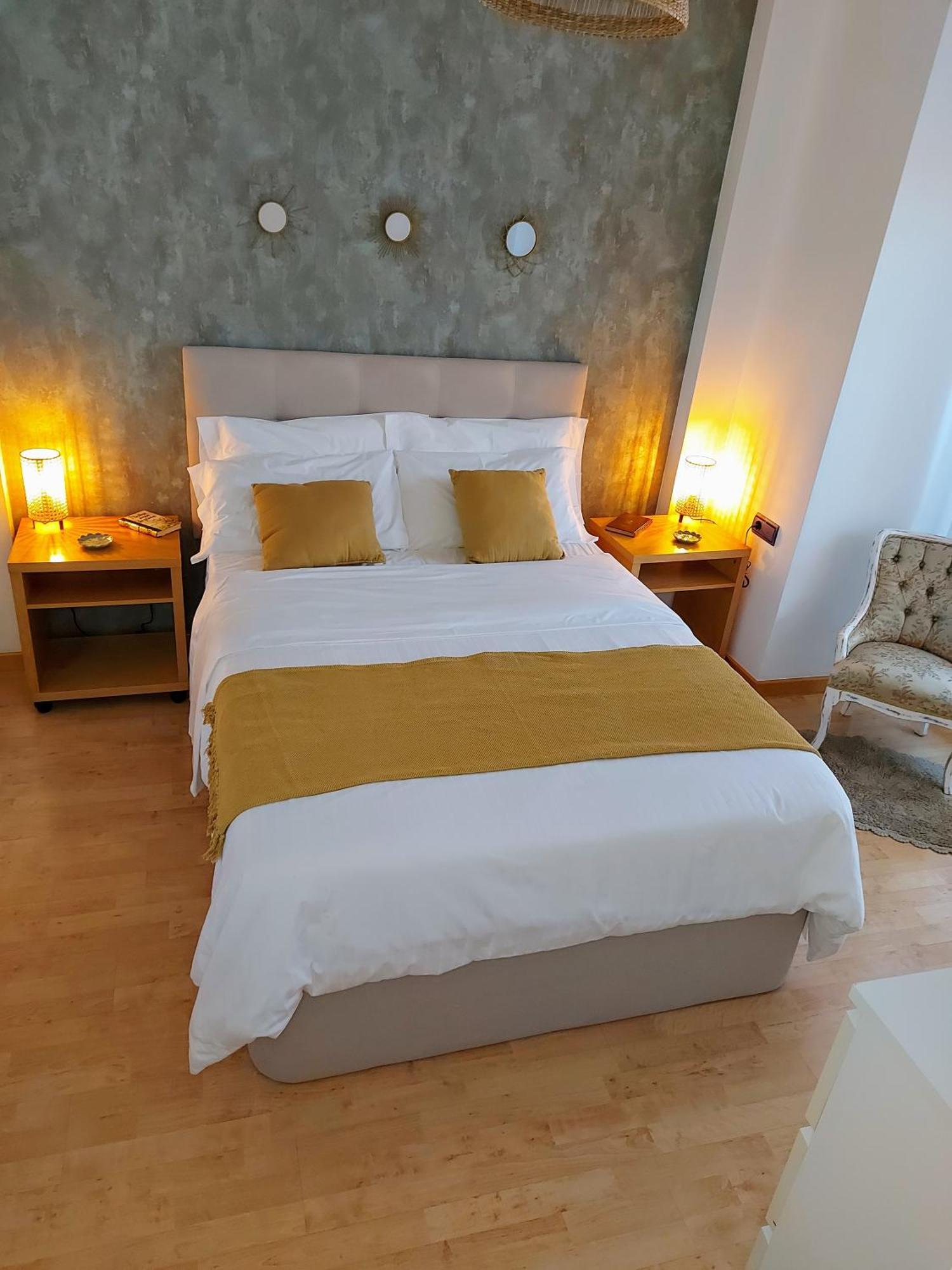 Apartamento Las Floritas Малага Экстерьер фото