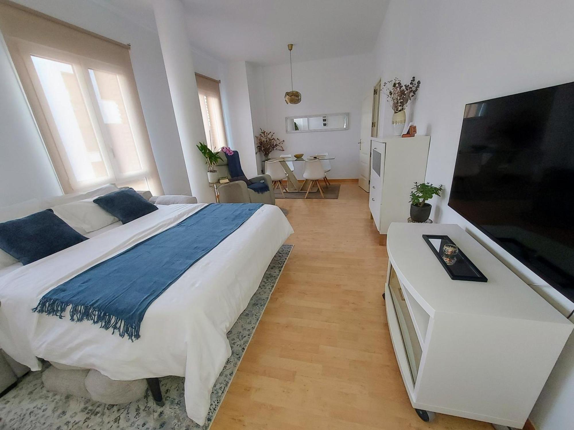 Apartamento Las Floritas Малага Экстерьер фото