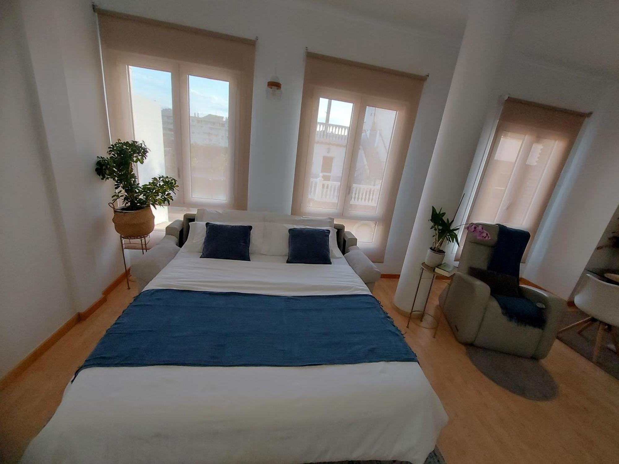 Apartamento Las Floritas Малага Экстерьер фото