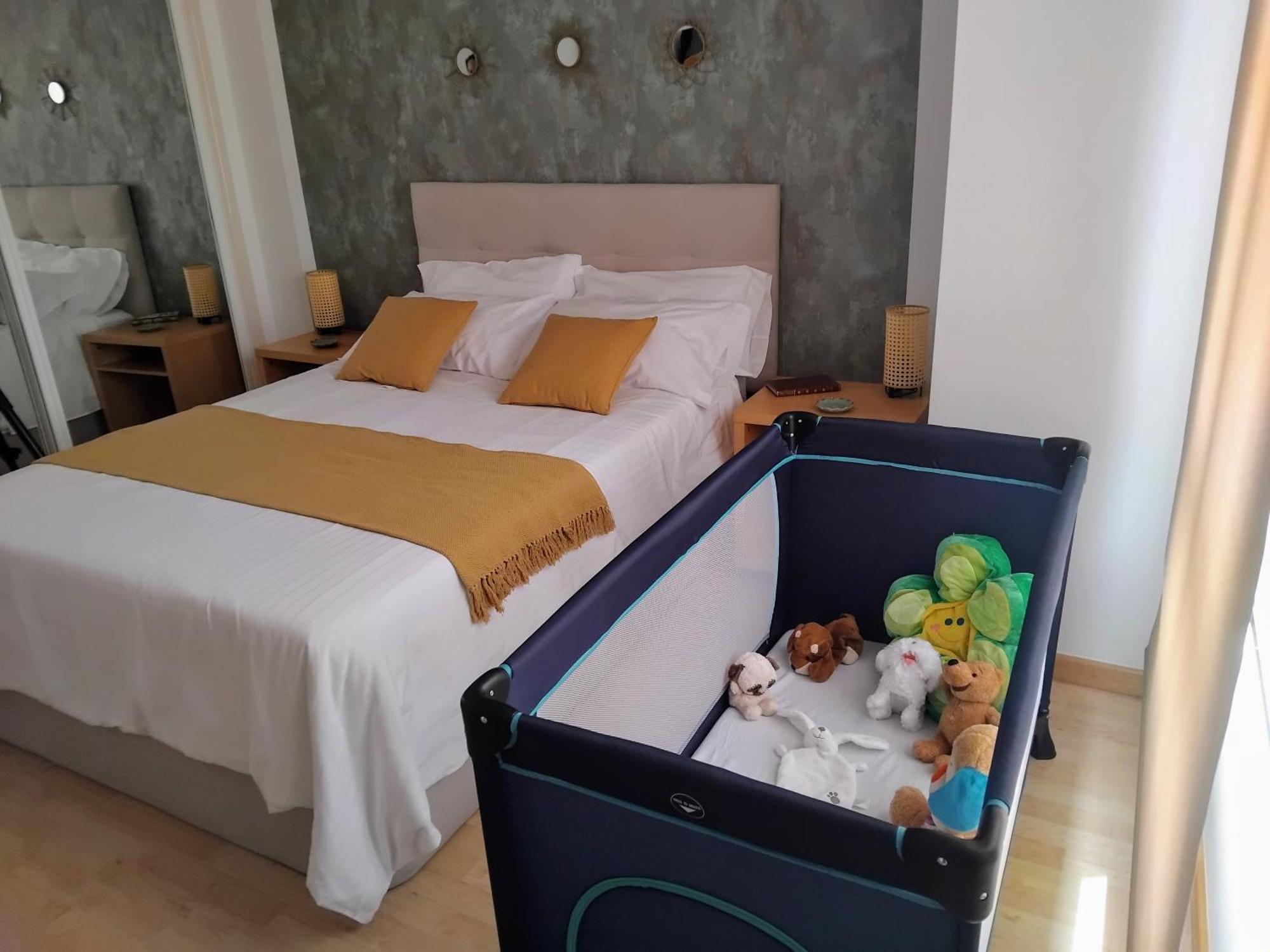 Apartamento Las Floritas Малага Экстерьер фото